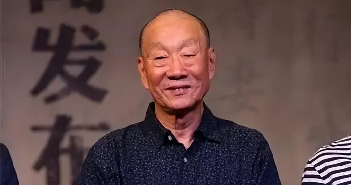 90 岁老戏骨去世，曾和巩俐合作，一辈子配角拿金鸡影帝