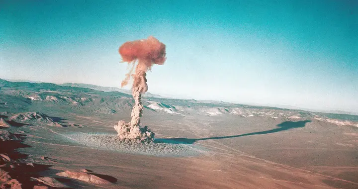 俄罗斯提醒全世界，真正在研发核武器的不是伊朗，恰恰在美国身边