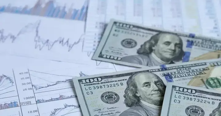 纸面信用裂痕：美财政困局、黄金重估与全球资产定价权结构性转移