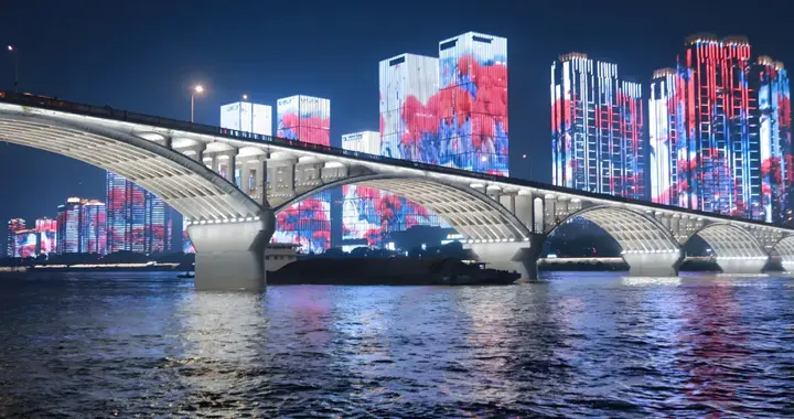 32座公路大桥横跨湘江，长株潭打造中部最闪耀城市群！