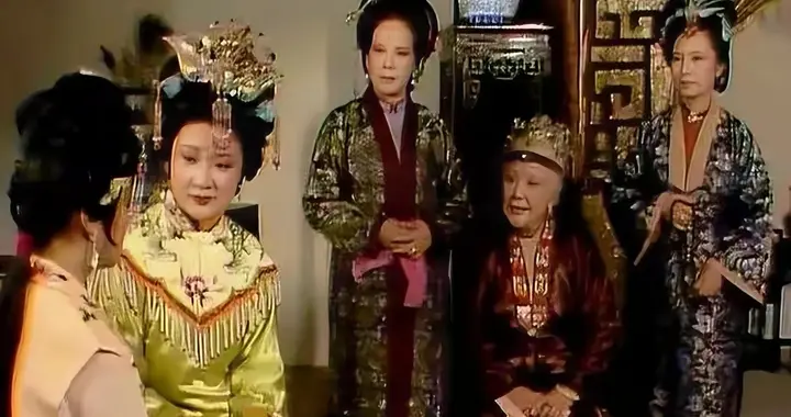 别再乱牵红线！薛宝钗不可能嫁南安郡王，南安郡王是八旬老翁