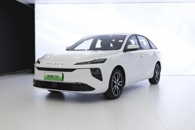 上汽一口价模式覆盖面很广，荣威D6也有涉猎，7.98万起