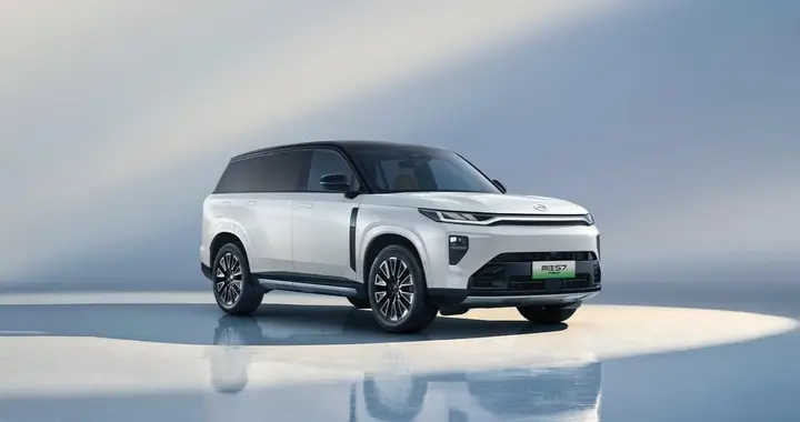 一辆车装下两种幸福，2027款传祺S7 PHEV悦己更悦家