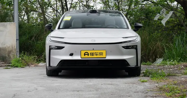 铂智7 沉浸式体验：家用旗舰真香，日常＋旅行都合适！