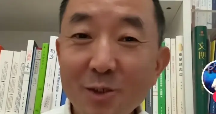 社会精英遭质疑，街头流浪捧上天，是非不分，黑白颠倒，反复无常