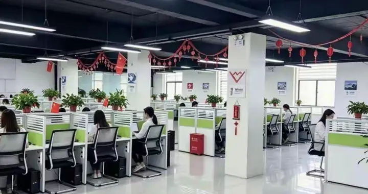 别慌，新一轮“下岗潮”里，藏着普通人的生存破局点