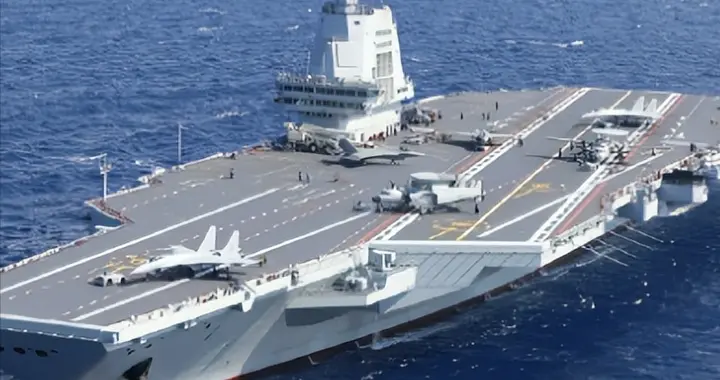 福建舰进入台湾海峡！台军方下令：若遭遇突袭，无需命令即可作战