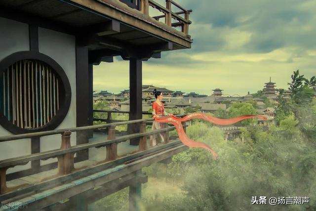 金戈铁马无觅处，空留下弯月如钩——六首词描述六座旅游名城印象