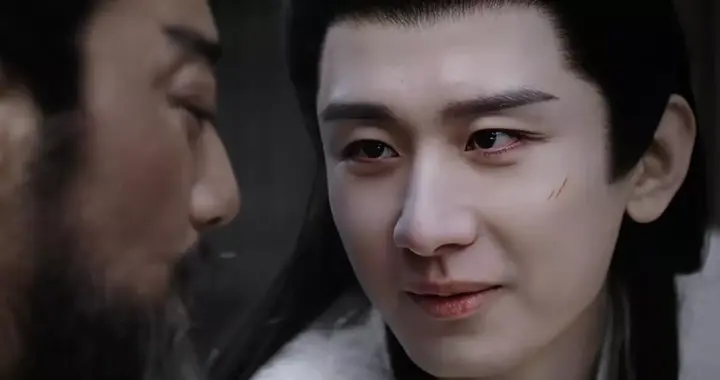 看刘奕君儿子和成毅飙戏，才知观众不是烦星二代，而是丑还没演技