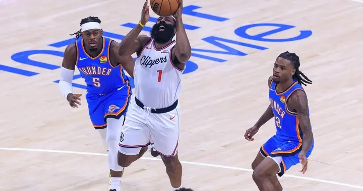 哈登砍25分小卡轮休，快船主场不敌雷霆，亚历山大轰下30+12