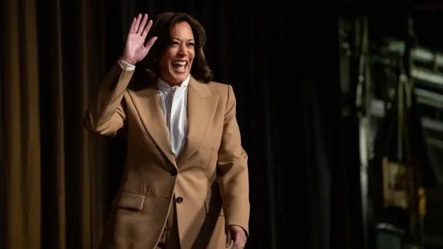 淡定橙子d：哈里斯放话考虑再战2028