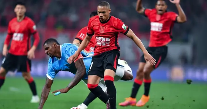 中超揭幕战，让我们看到了，这几个“扎心”的事实！