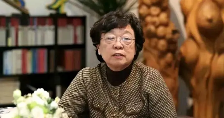 退而不休的腐败者张世平被查，体现了中央对腐败行为零容忍态度。