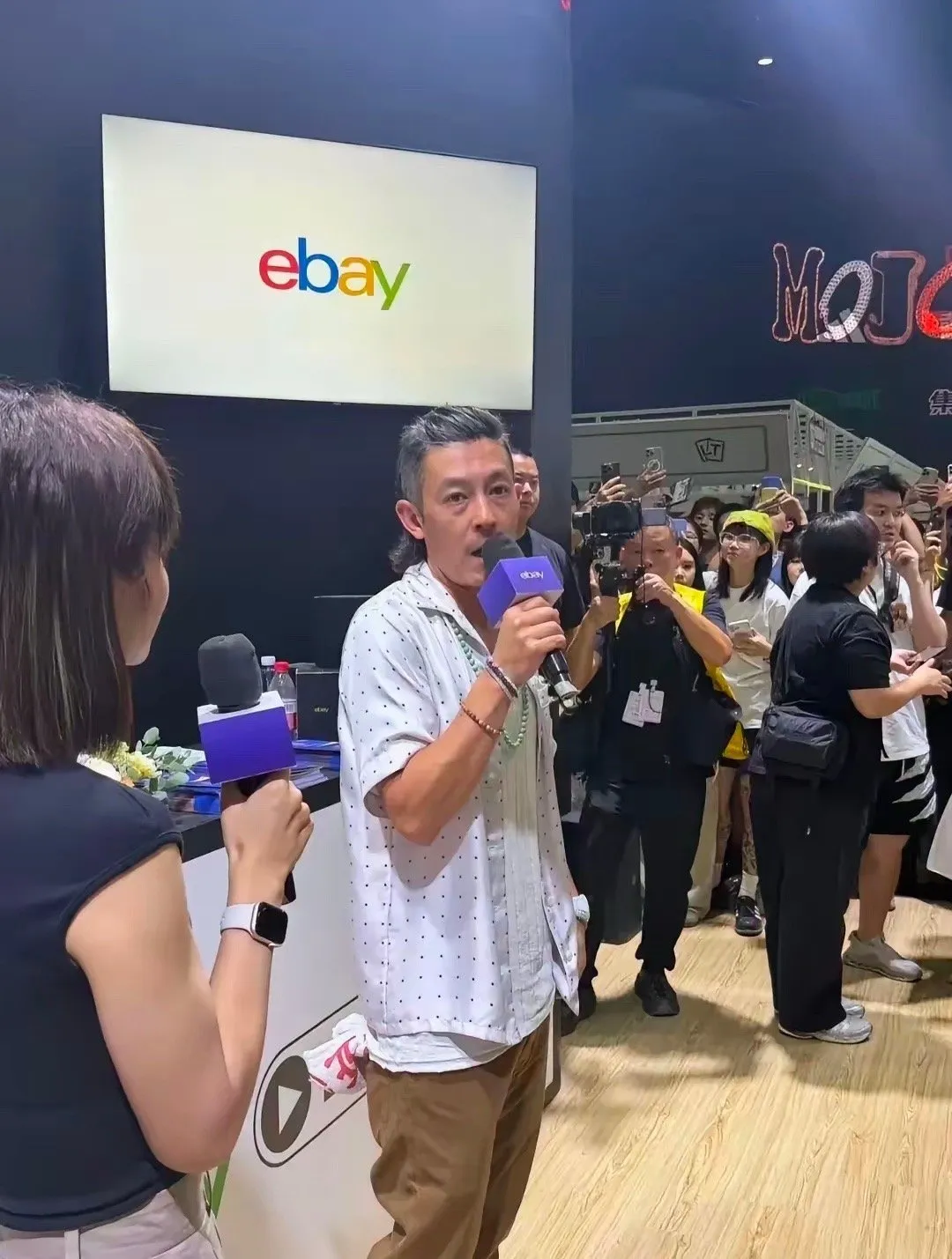 谁说“法拉利老了还是法拉利”啊，完全就不是啊看看陈冠希就知道了。 差点...