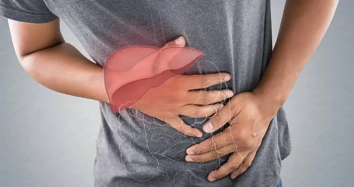 肝不好，能吃坚果吗？医生：想肝好，少吃“2白1黄”，肝会感激你