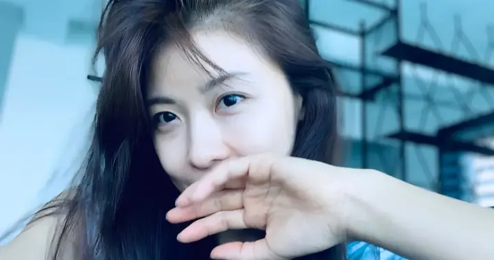 《权欲之巅》两集冲上豆瓣8.2！这部新剧太敢拍！