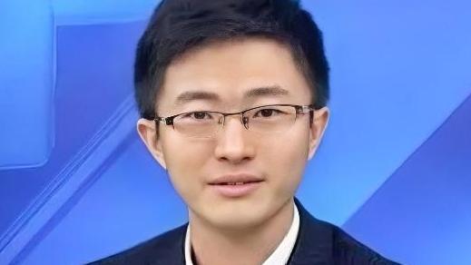 观时闲评：台湾新党那位年轻的副秘书长侯汉