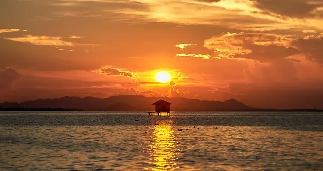 长期缺钱的人，都有这5个穷习惯，一眼就能看出来