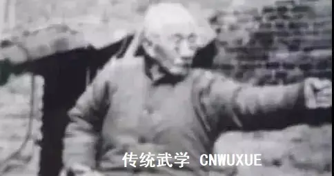 《内功四经》横劲竖劲，辨之分明，横以济竖，竖以横用。