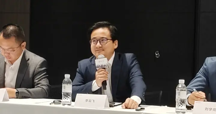 李云飞：比亚迪将坚持磷酸铁锂电池路线