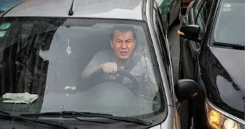 在武汉郊区，黄陂和东西湖，为什么说有钱还是要买一辆豪车呢