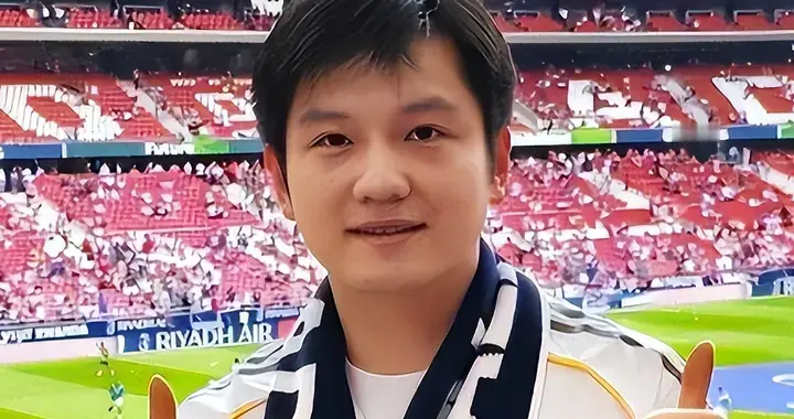 正式退出不到3天，樊振东再破“天花板”，难怪无人在意独自赴京