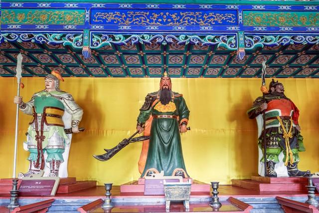 马超曾给五虎将排了座次：关羽第二，张飞第五，赵云排第几？