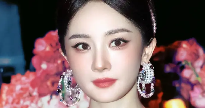 杨幂超绝晚宴图来啦