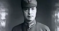 1950年，刘万春赴京开会，刚下火车，警卫战士迎上来：你被捕了！