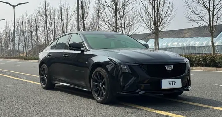 别说奥迪A4L，宝马3系都不香了，起步2.0T+带空气悬架，19.99万起