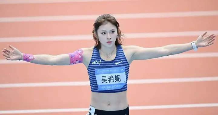 决战今夜！11月19日晚19:00！中央5套CCTV5、CCTV5+直播节目表