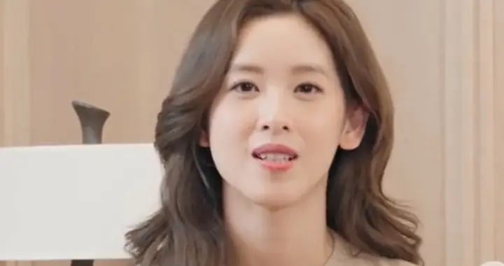 柔水劈石，传奇回想:当章泽天叩开刘嘉玲的"记忆之屋″