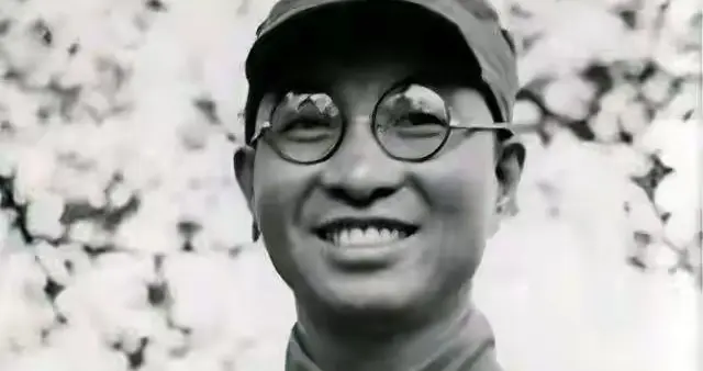 陈赓去世14年后，黄维却收到他的来信，读完后将其撕了一个粉碎！