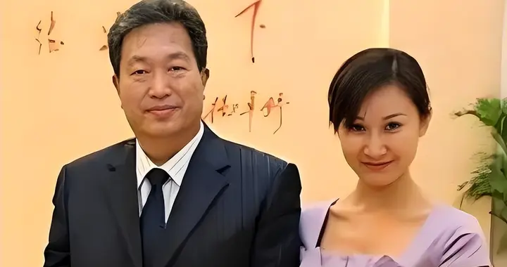 出门12名女秘书陪伴，非法敛财100亿，昔日河北首富锒铛入狱记