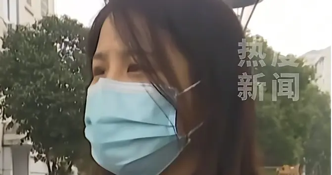 女子退货误寄6000元奔驰车钥匙，逼商家自证清白，网友吵翻了