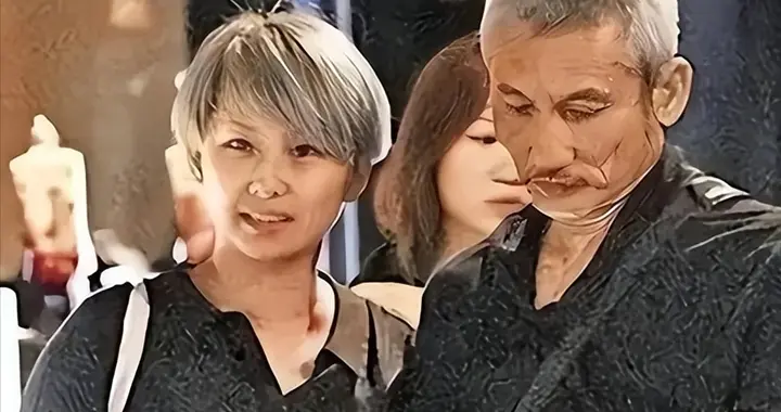 徐克的二婚老婆乐乐，40岁为爱染白发？和施南生相处和谐互不打扰