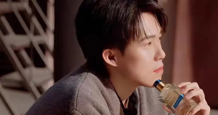 王楚钦官宣代言闹乌龙，自嘲比张本智和还难弄，国乒封训趣事很多