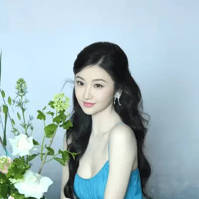 顾青璃：景甜的美太令人陶醉了！太养眼了