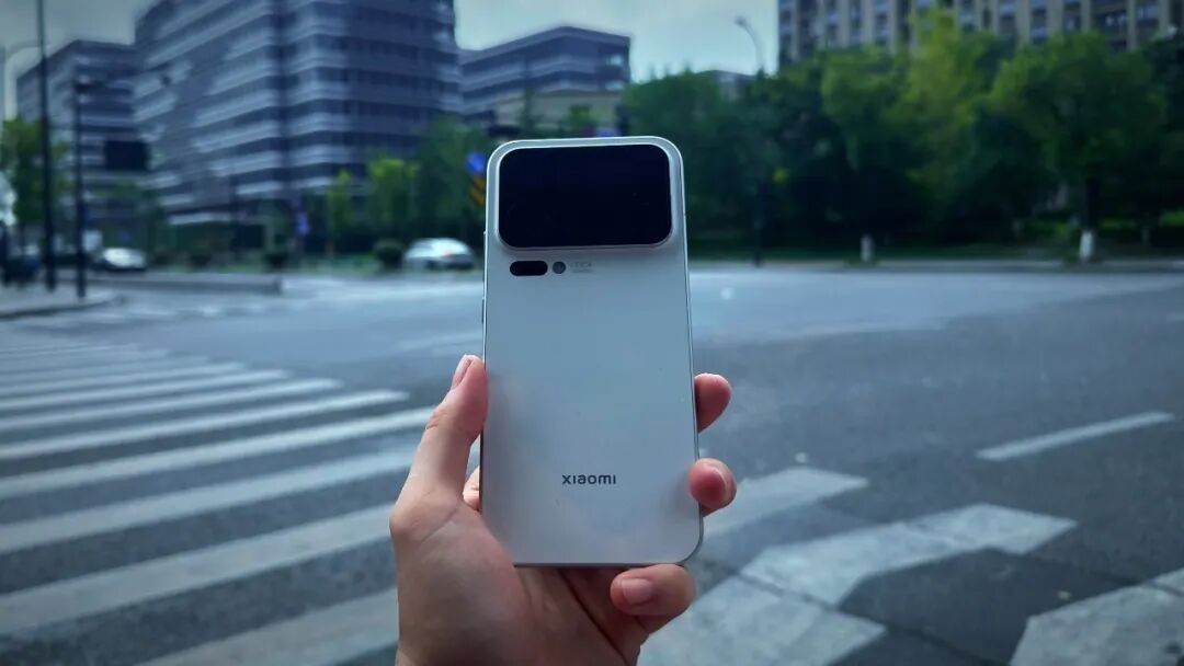 小米17ProMax用满42天后，憋了满肚子的心里话
