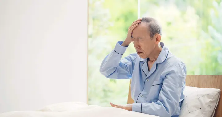 医生调查发现：脑梗病人过了64岁，基本都有这8现状，要坦然接受