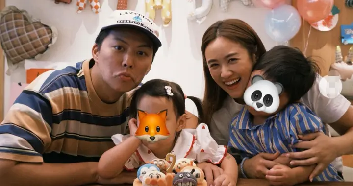 吴宗宪女儿吴姗儒为爱女庆祝2岁生日，一家四口同框，看着好幸福