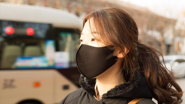 从慢性肾病3期开始,让人相貌变丑的并发症,应早识别早干预