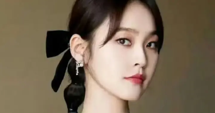 张佳宁：单眼皮“离家出走”？