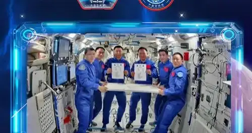 从太空险情到平安着陆藏着中国人的星辰底气