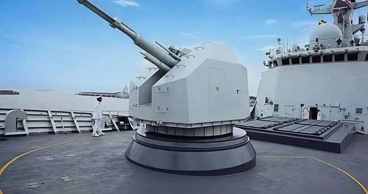 中美舰艇发生激烈对峙！外军突然冲向太原舰，结果下一刻变老实了