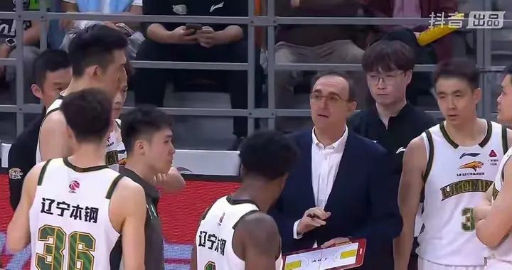 辽宁球迷，辽篮战胜宏远，乌戈才是最大功臣？