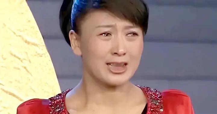 这下麻烦大了！不到72小时，闫学晶再迎3大噩耗，个个戳她心窝