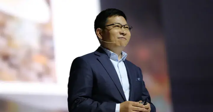 余承东因病缺席？何刚接棒，华为手机全面回归