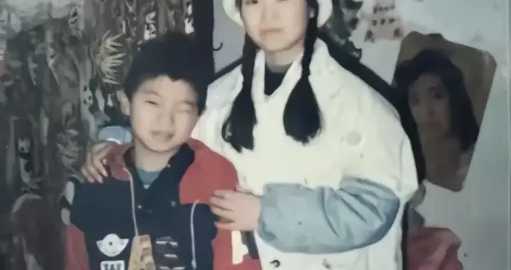 泸州花坛藏尸28年：闺蜜借4万反下杀手，整容换名逍遥半生终伏法