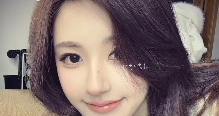 赵露思 12月16卓雅上海活动